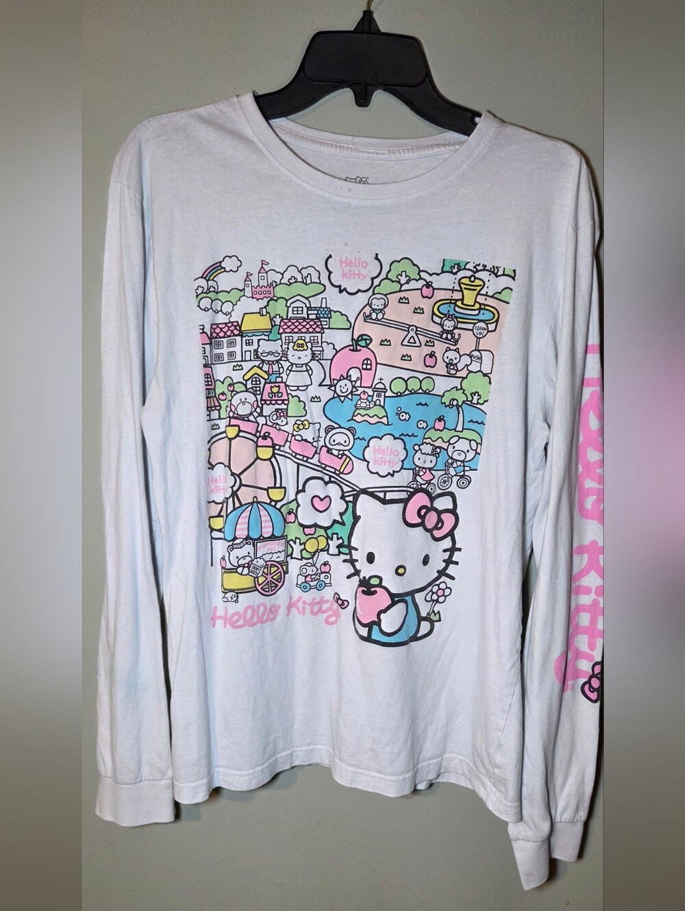 Hello Kitty Sanrio Women’s Small Long Sleeve Graphic Shirt White Kawaii